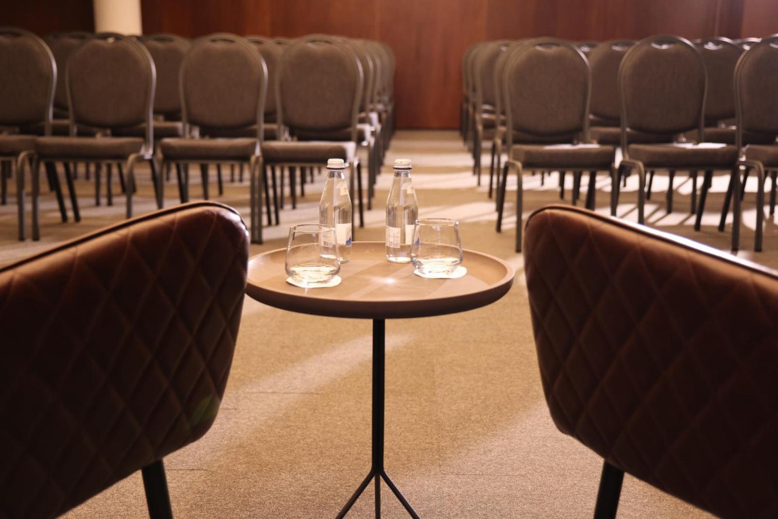Mercure Prishtina City Приштина Екстер'єр фото